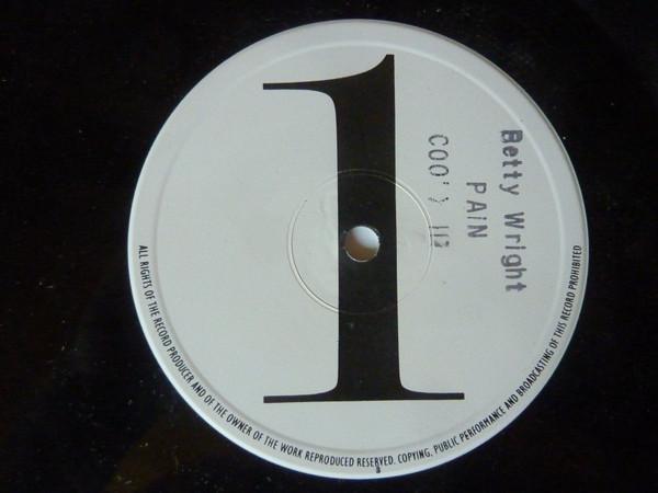 Betty Wright - Pain