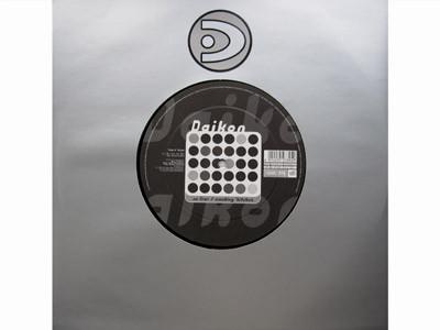 Daikon - No Fear / Smokin' Bitches