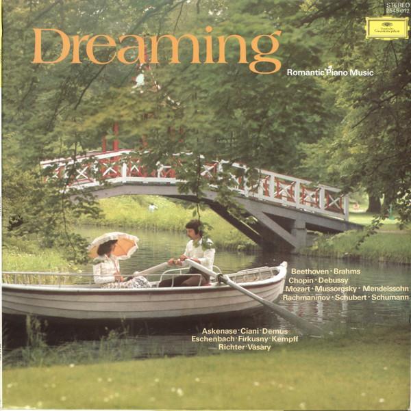  - Dreaming (Romantic Piano Music)