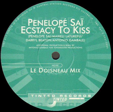 Penelopé Saï - Ecstacy To Kiss